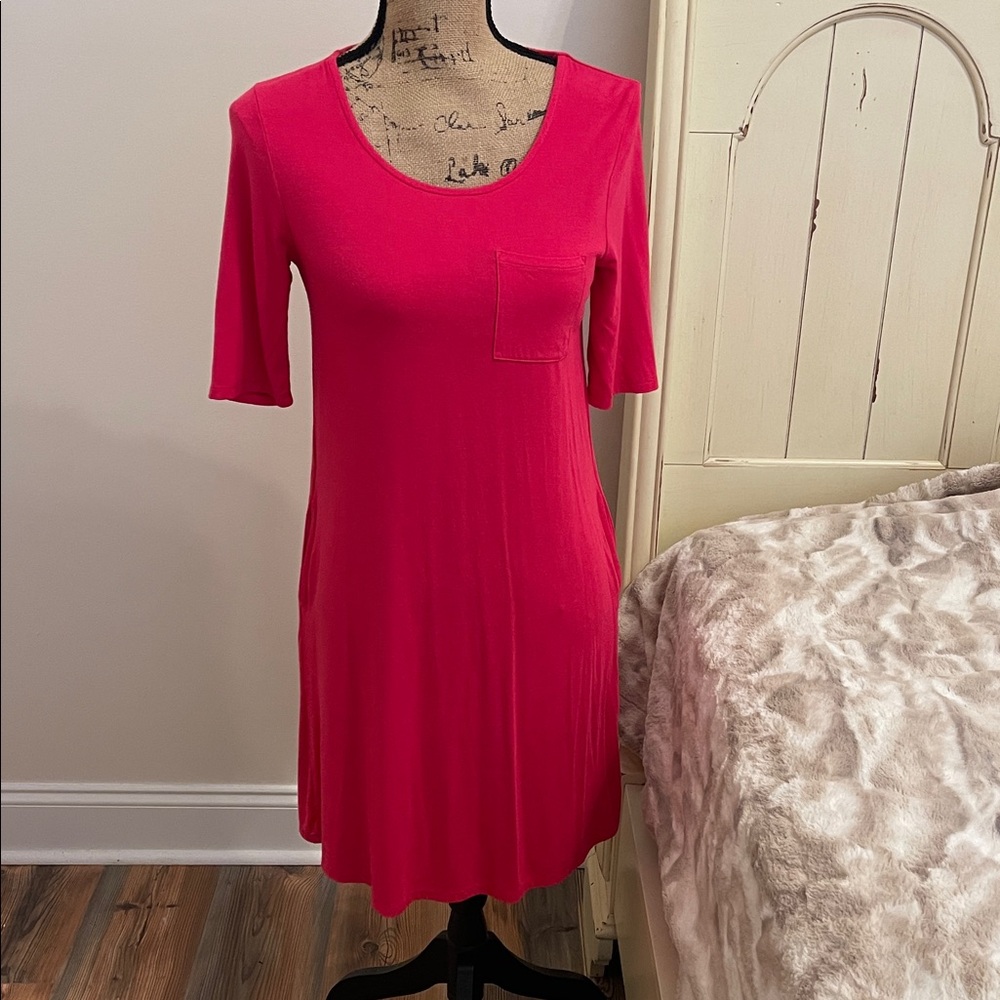 Cupio Vibrant Pink Dress, size XS, EUC